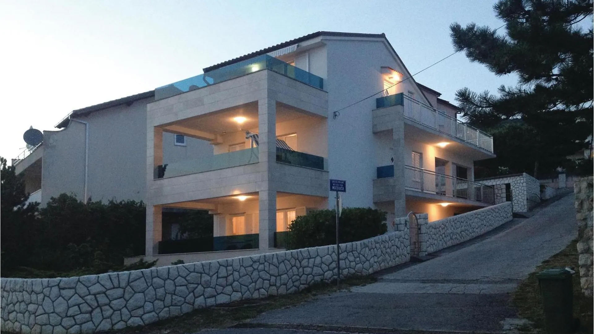 Stunning Apartment In Dramalj With House Sea View