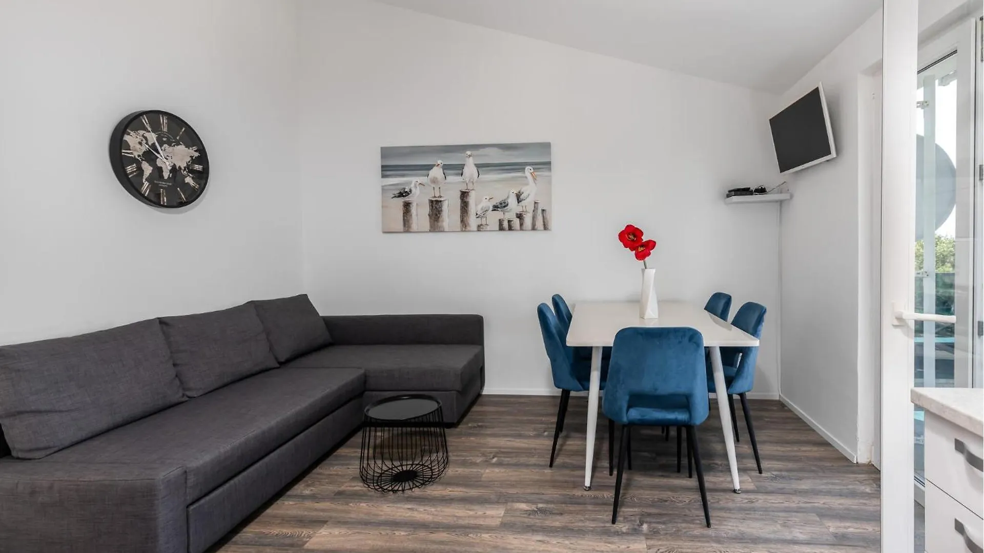 Stunning Apartment In Dramalj With House Sea View 克罗地亚